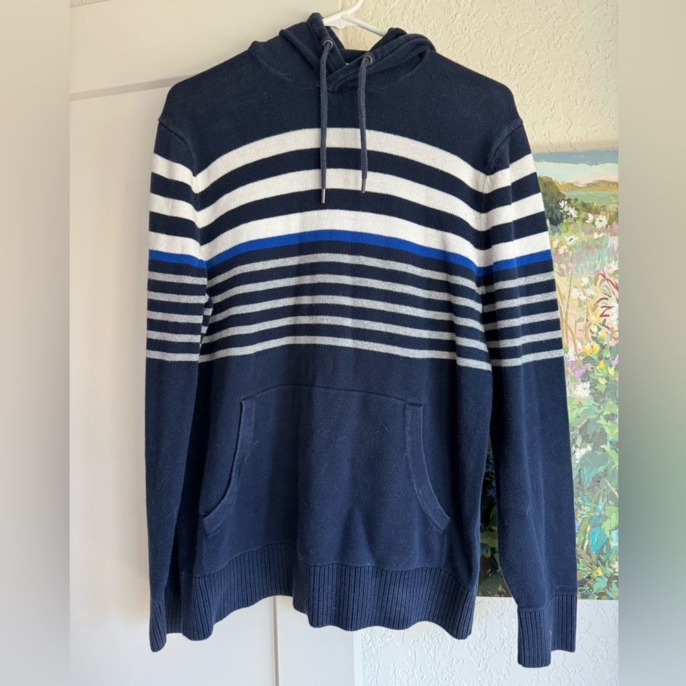 GAP Men’s striped navy hoodie sweater, large